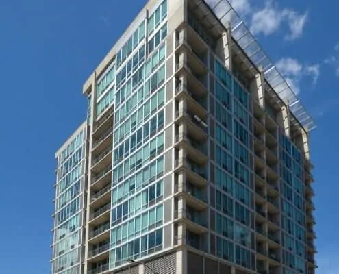 Exterior photo of Platinum Tower condo building at 700 W Van Buren condos for sale