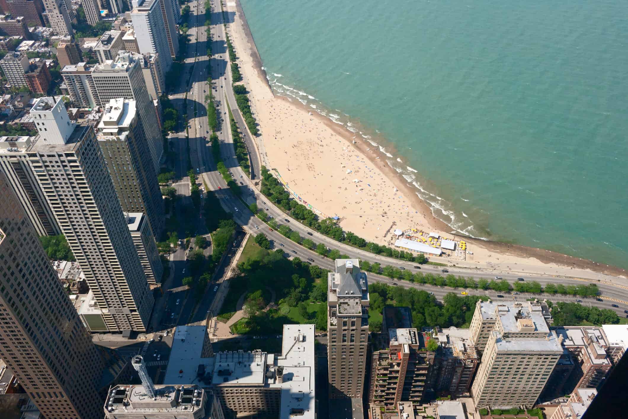 Lake Shore Drive Condos For Sale - Apartments - Best Chicago Properties